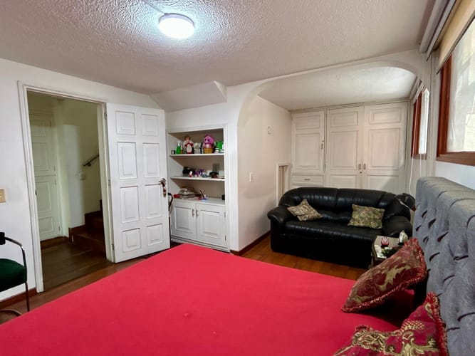 Apartamento de 3 alcobas en venta en Chico, Bogotá, 247 m² · foto 14 de 19