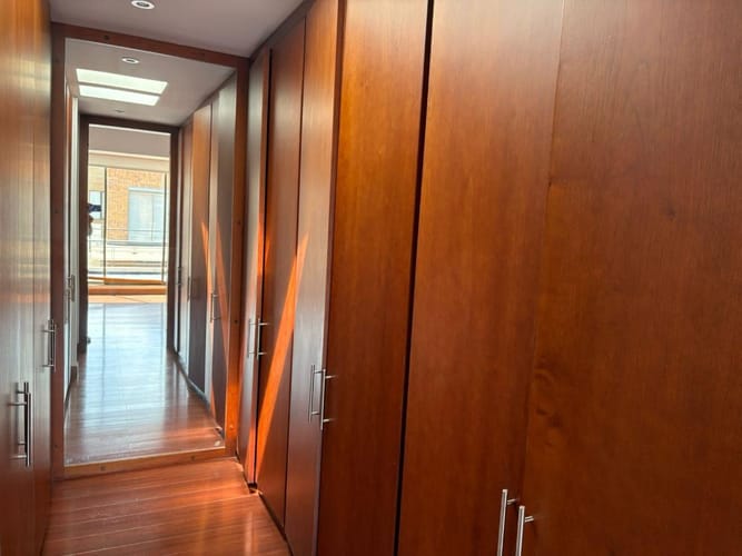 Casa de 4 alcobas en venta en Santa Ana Sur, Bogotá, 310 m² · foto 13 de 24