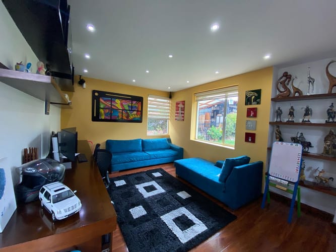Casa de 5 alcobas en venta en El Abra, Cota, 300 m² · foto 3 de 24