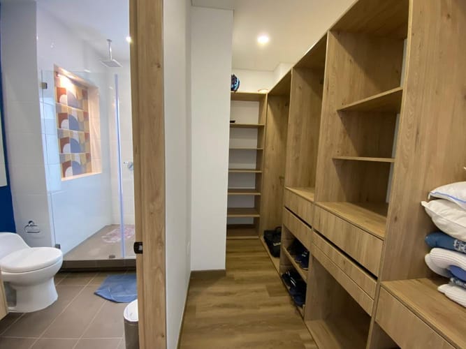 Casa de 4 alcobas en venta en Canadas Potreritos, Ibagué, 520 m² · foto 6 de 11