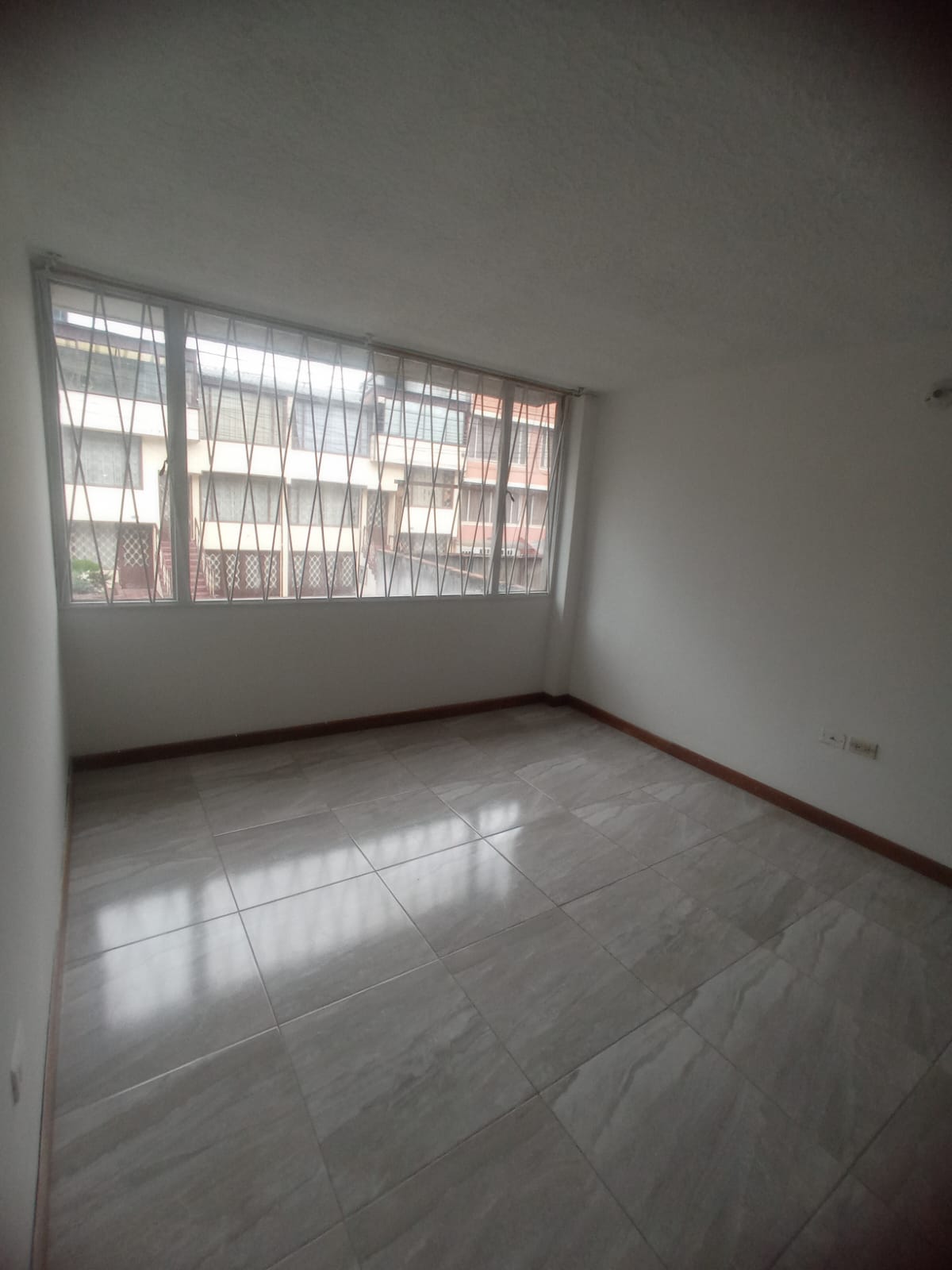 Casa en venta en Engativá, Bogotá · foto 5 de 24