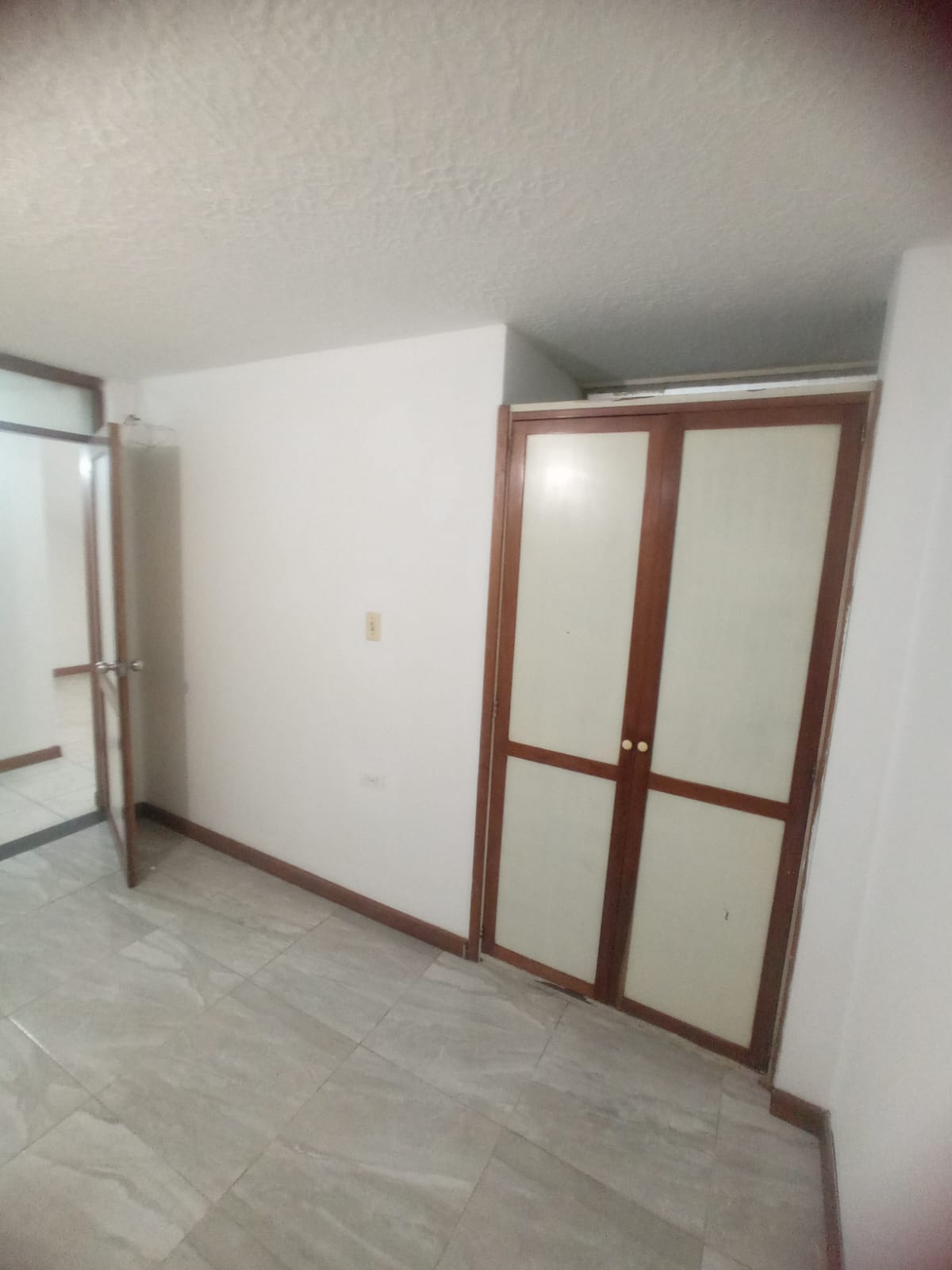 Casa en venta en Engativá, Bogotá · foto 9 de 24