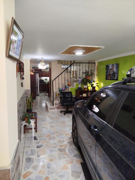 Casa en venta en Engativá, Bogotá · foto 4 de 11