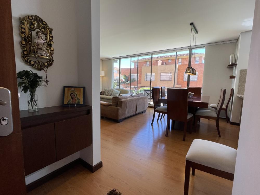 Apartamento en venta en Camino De Arrayanes, Bogotá · foto 4 de 24