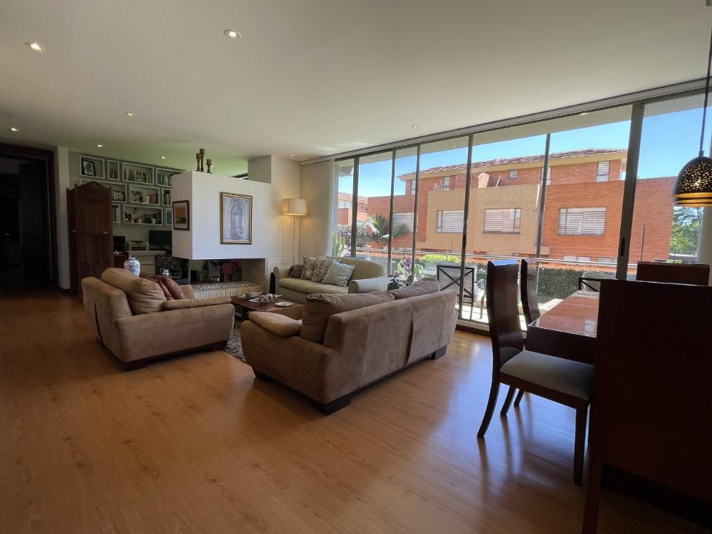 Apartamento en venta en Camino De Arrayanes, Bogotá · foto 13 de 24