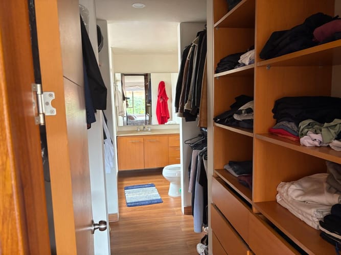 Casa de 4 alcobas en venta en Camino De Arrayanes, Bogotá, 188 m² · foto 2 de 5