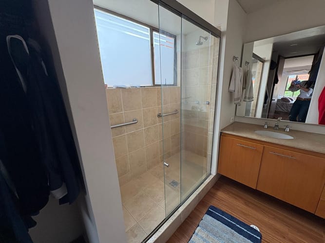 Casa de 4 alcobas en venta en Camino De Arrayanes, Bogotá, 188 m² · foto 5 de 5