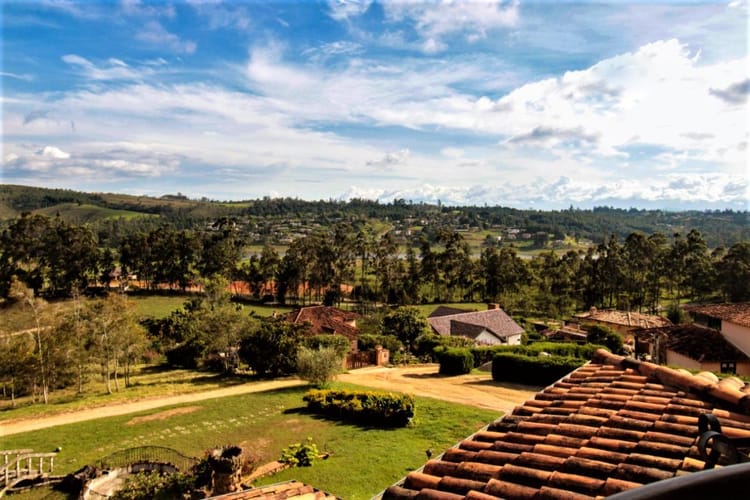 Casa de 6 alcobas en venta en Mesa De Los Santos, Piedecuesta, 350 m² · foto 3 de 24