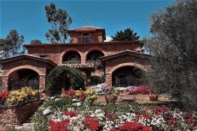 Casa de 6 alcobas en venta en Mesa De Los Santos, Piedecuesta, 350 m² · foto 10 de 24