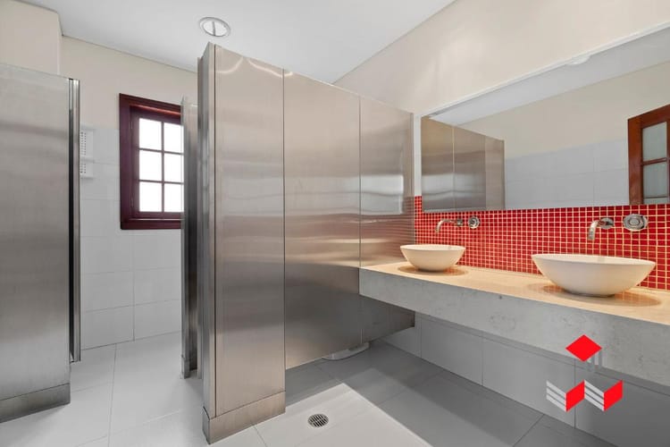 Casa de 6 alcobas en venta en La Magdalena, Bogotá, 960 m² · foto 10 de 16