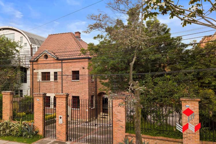 Casa de 6 alcobas en venta en La Magdalena, Bogotá, 960 m² · foto 16 de 16