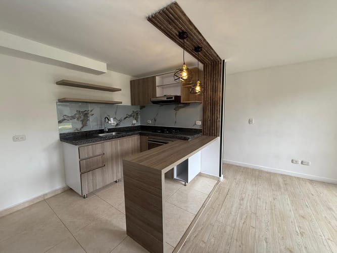 Apartamento de 3 alcobas en venta en La Prosperidad, Madrid, 52 m² · foto 2 de 17