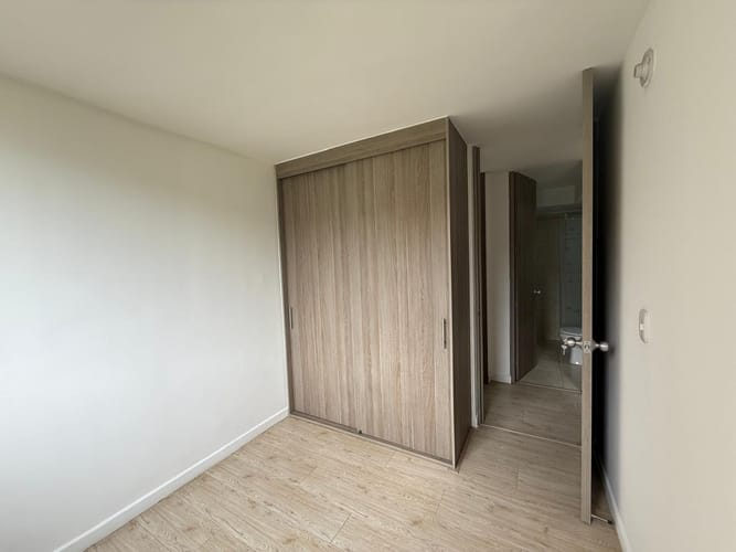 Apartamento de 3 alcobas en venta en La Prosperidad, Madrid, 52 m² · foto 7 de 17