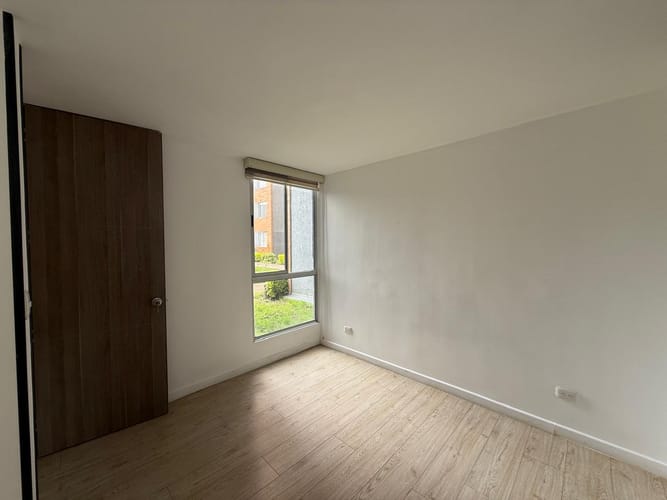 Apartamento de 3 alcobas en venta en La Prosperidad, Madrid, 52 m² · foto 10 de 17