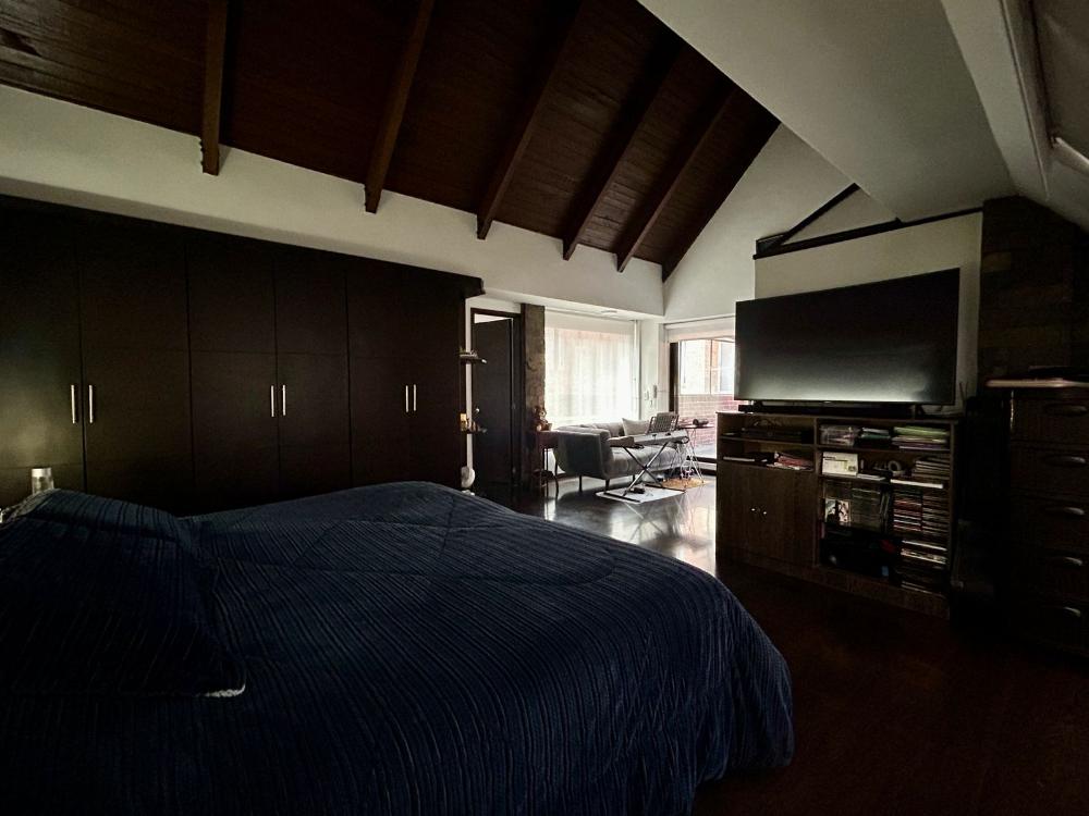 Casa en venta en Chicó Navarra, Bogotá · foto 23 de 24