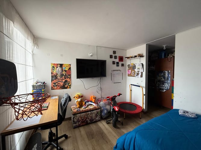 Apartamento de 4 alcobas en venta en Puertas De Alcala, Madrid, 107 m² · foto 3 de 24
