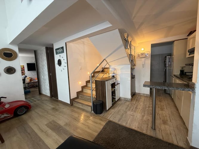 Apartamento de 4 alcobas en venta en Puertas De Alcala, Madrid, 107 m² · foto 9 de 24