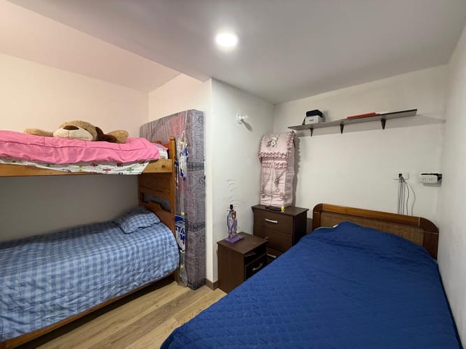 Apartamento de 4 alcobas en venta en Puertas De Alcala, Madrid, 107 m² · foto 10 de 24