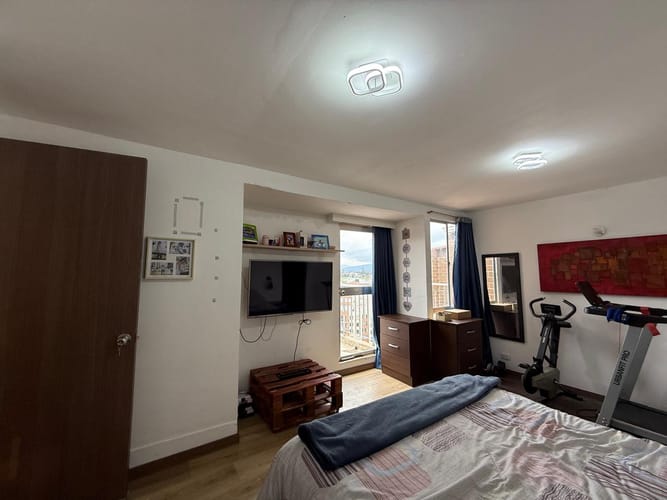Apartamento de 4 alcobas en venta en Puertas De Alcala, Madrid, 107 m² · foto 11 de 24