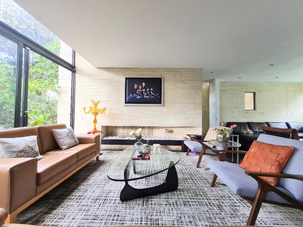 Casa en venta en Cerros De Suba, Bogotá · foto 2 de 24