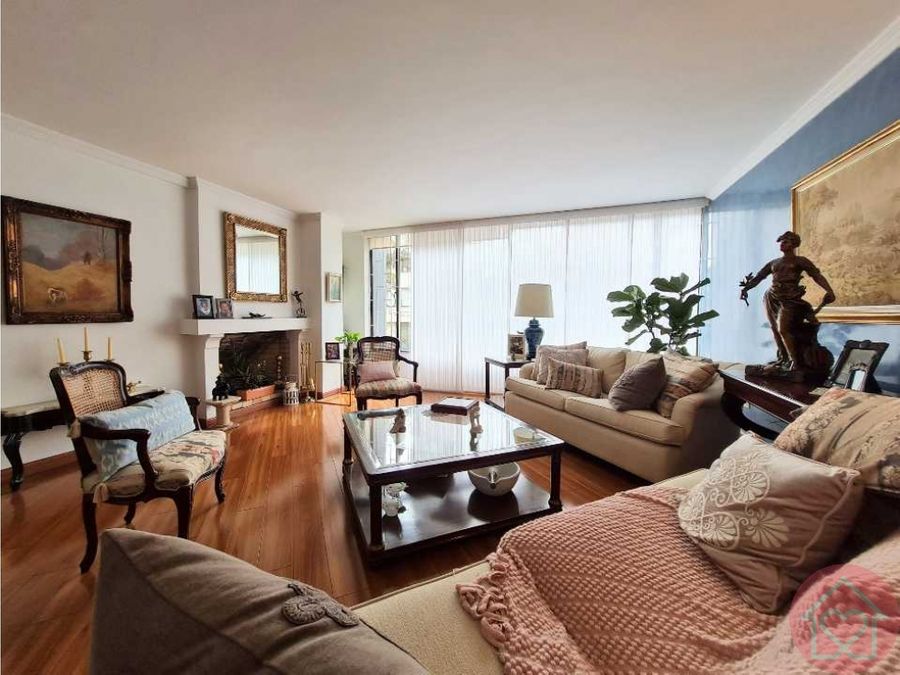 Apartamento en venta en Chicó Alto, Bogotá · foto 2 de 21