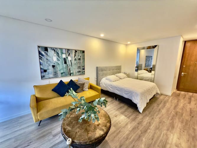 Apartaestudio en venta en Santa Barbara, Bogotá, 37 m² · foto 3 de 19