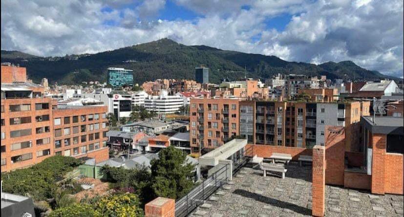Apartaestudio en venta en Santa Barbara, Bogotá, 37 m² · foto 18 de 19