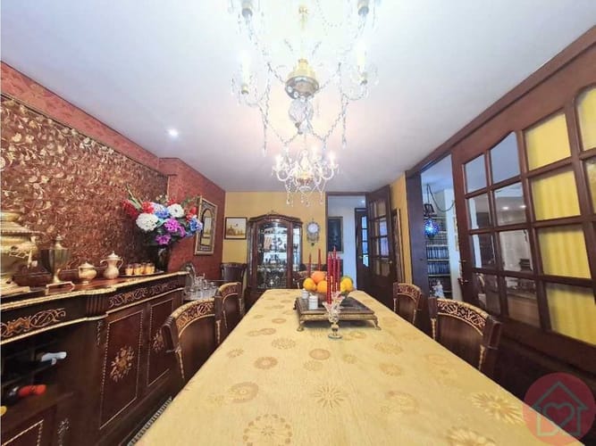 Apartamento de 4 alcobas en venta en Chico Norte, Bogotá, 175 m² · foto 3 de 11