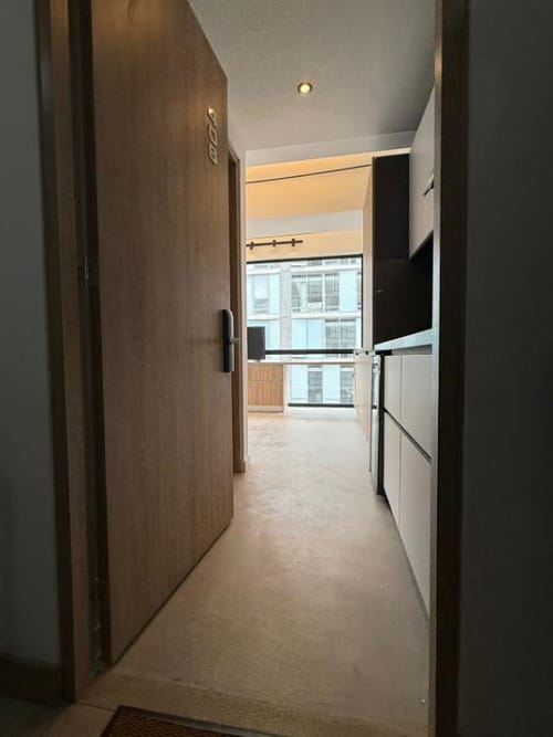 Apartaestudio en venta en Santa Barbara, Bogotá, 18 m² · foto 2 de 24