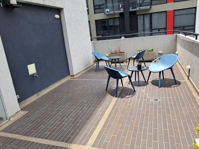 Apartaestudio en venta en Santa Barbara, Bogotá, 18 m² · foto 21 de 24