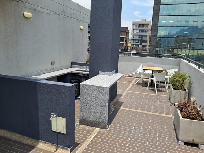 Apartaestudio en venta en Santa Barbara, Bogotá, 18 m² · foto 23 de 24