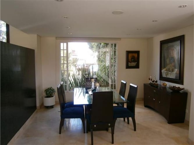 Casa de 4 alcobas en venta en Lagos De Torca, Bogotá, 440 m² · foto 7 de 10