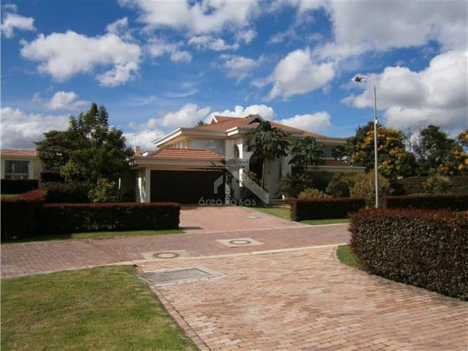 Casa de 4 alcobas en venta en Lagos De Torca, Bogotá, 440 m² · foto 10 de 10