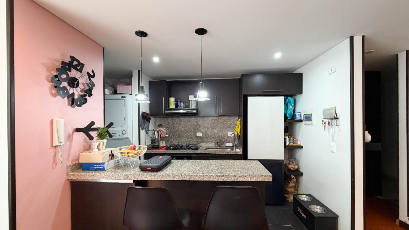 Apartamento en venta en Cedritos, Bogotá · foto 4 de 23