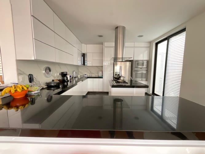Casa de 4 alcobas en venta en Pueblo Viejo, Cota, 290 m² · foto 6 de 24