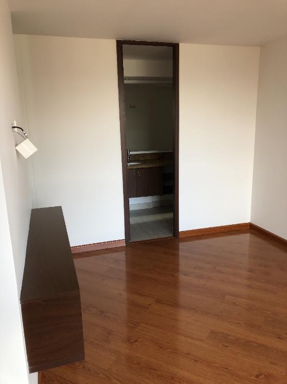 Apartamento en venta en Engativá, Bogotá · foto 4 de 6