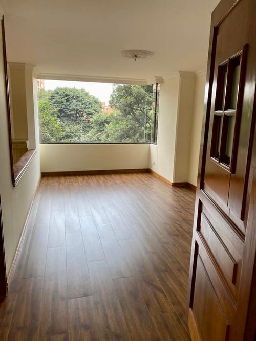 Apartamento de 3 alcobas en venta en Santa Barbara, Bogotá, 240 m² · foto 4 de 21