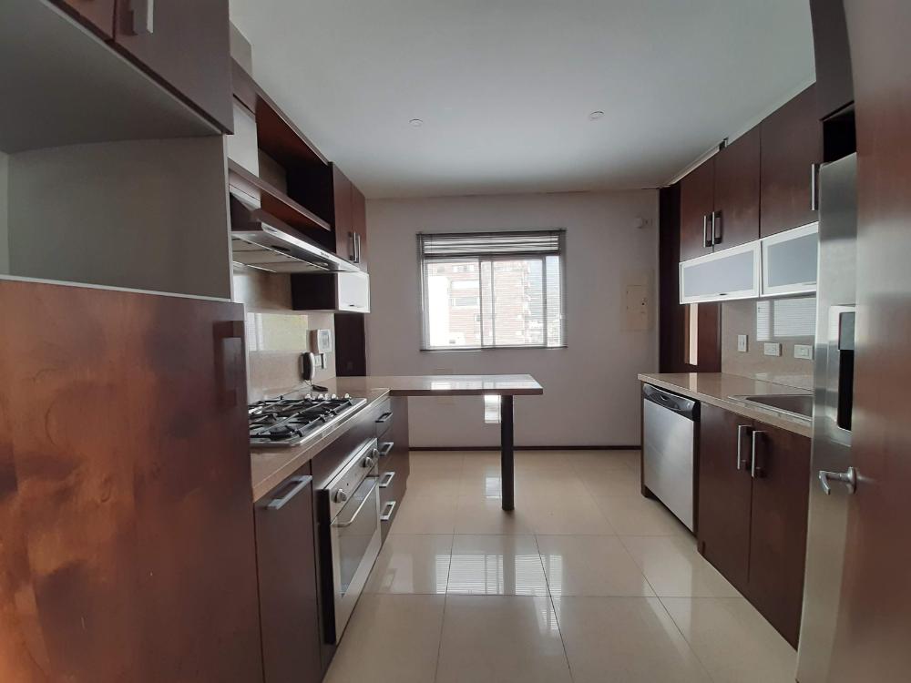 Apartamento en venta en Chapinero, Bogotá · foto 8 de 19
