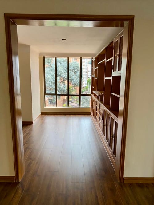 Apartamento de 3 alcobas en venta en Santa Barbara, Bogotá, 240 m² · foto 10 de 21
