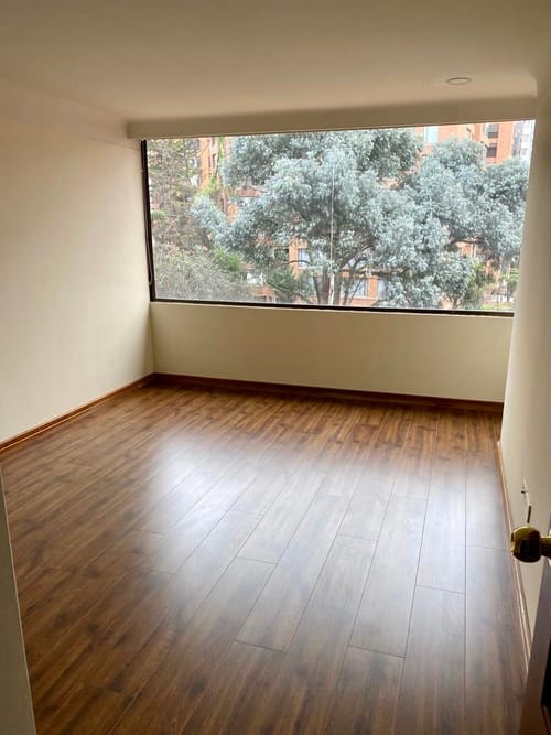 Apartamento de 3 alcobas en venta en Santa Barbara, Bogotá, 240 m² · foto 12 de 21