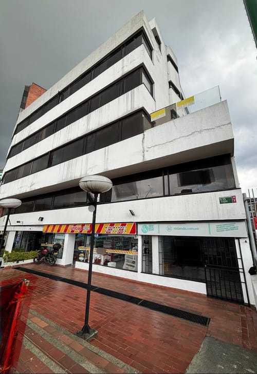 Apartamento de 3 alcobas en venta en Chico Norte, Bogotá, 125 m² · foto 13 de 13