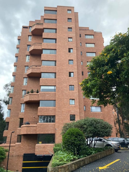 Apartamento de 4 alcobas en venta en Bosques Del Marques, Bogotá, 343 m² · foto 2 de 18