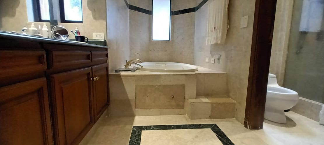 Apartamento de 4 alcobas en venta en Bosques Del Marques, Bogotá, 343 m² · foto 16 de 18