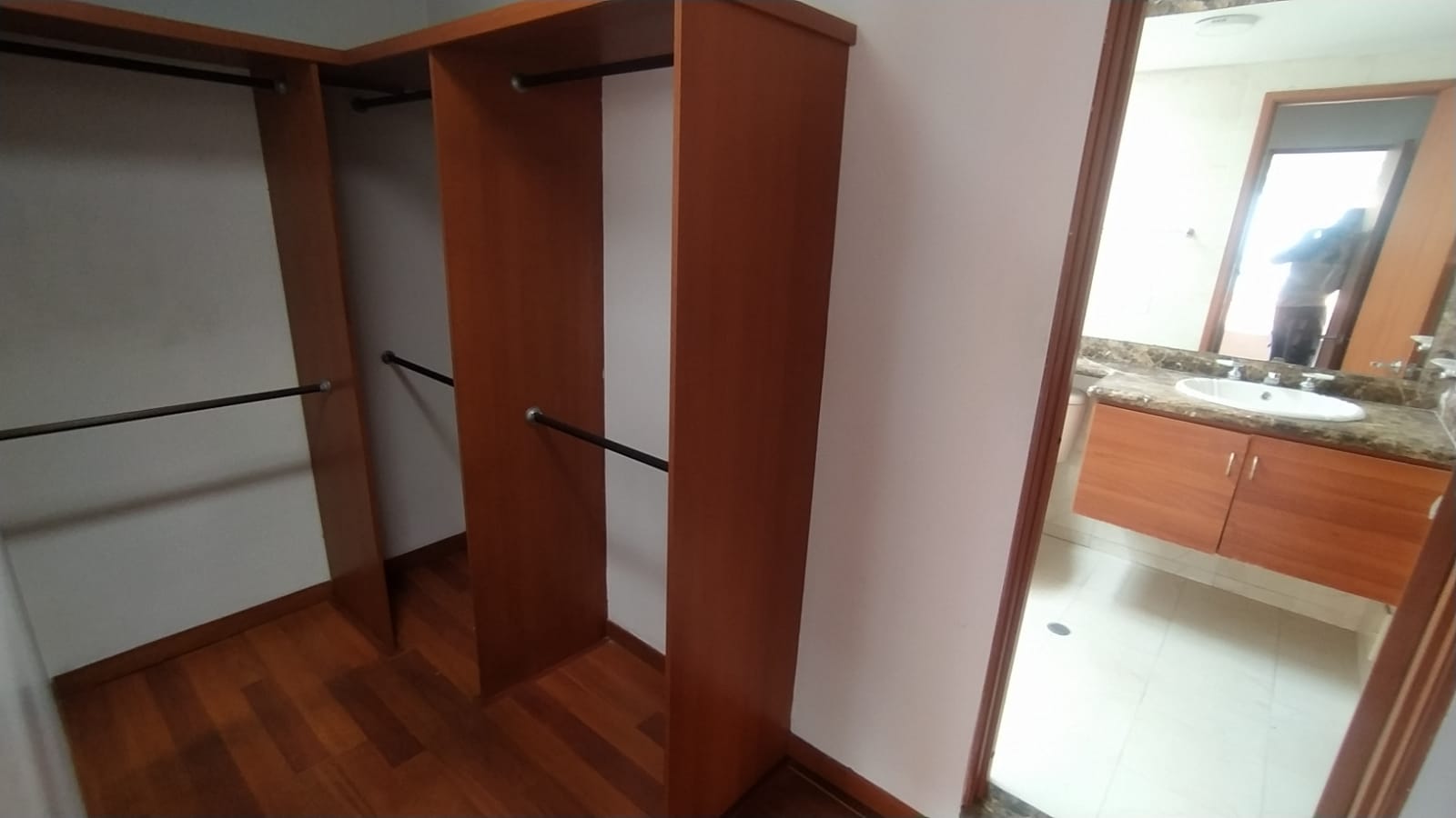 Casa en venta en Colina Campestre, Bogotá · foto 8 de 22