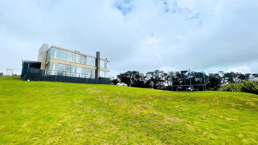 Casa de 3 alcobas en venta en Yerbabuena, Chía, 340 m² · foto 2 de 24