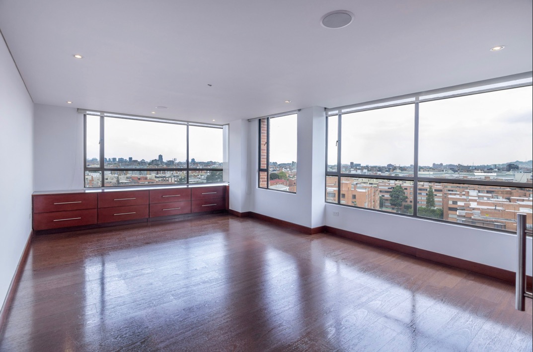 Apartamento en venta en Santa Barbara, Bogotá · foto 5 de 24