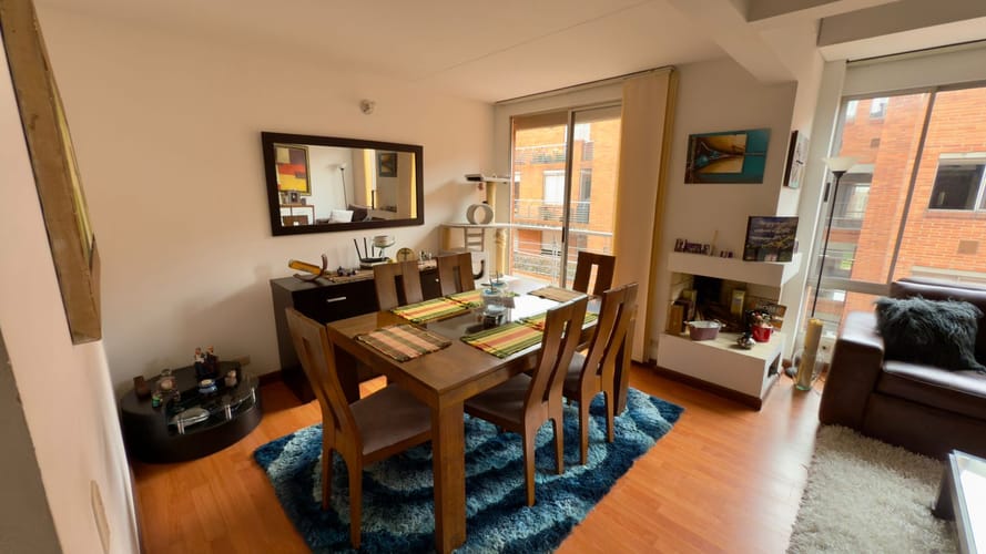 Apartamento de 3 alcobas en venta en Colina Campestre, Bogotá, 141 m² · foto 2 de 23