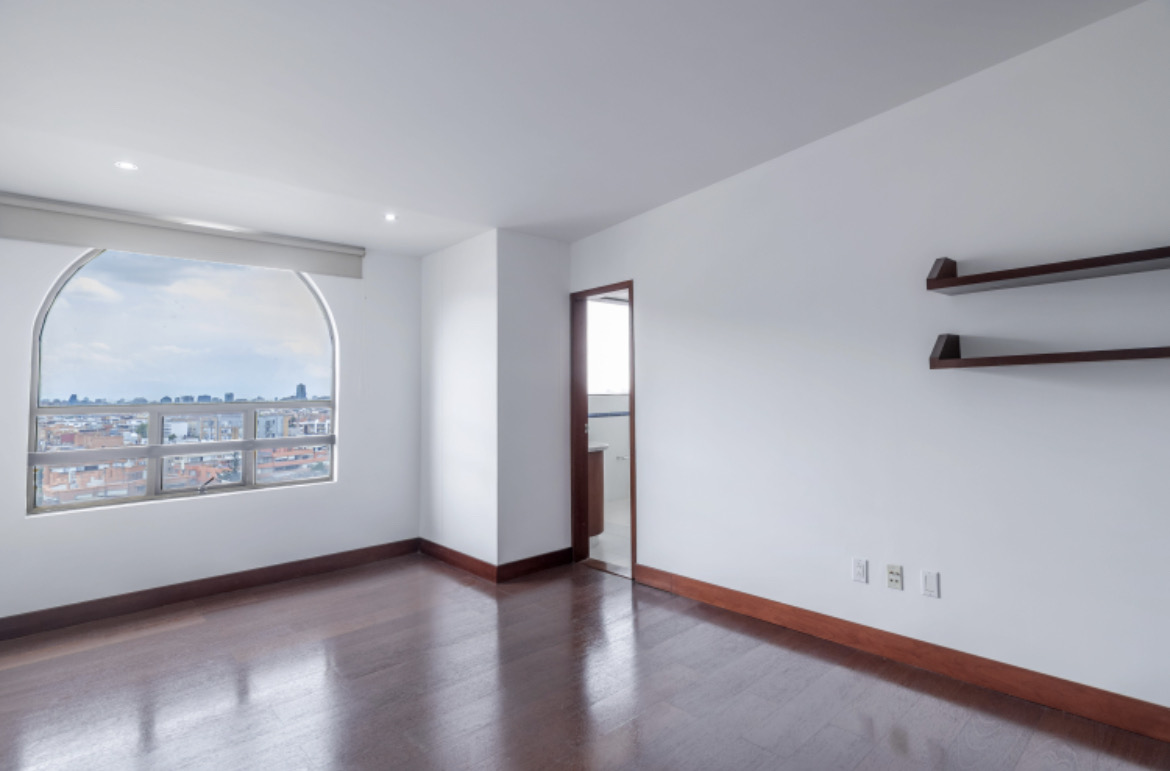 Apartamento en venta en Santa Barbara, Bogotá · foto 18 de 24