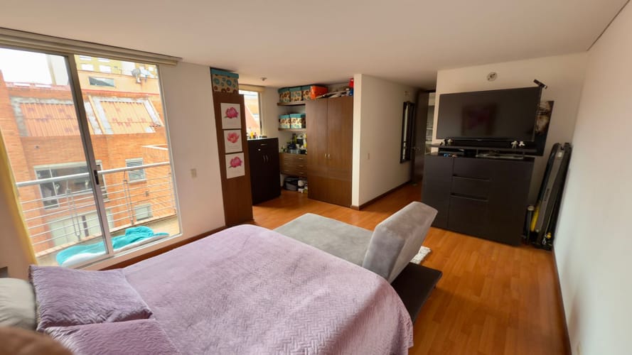 Apartamento de 3 alcobas en venta en Colina Campestre, Bogotá, 141 m² · foto 15 de 23