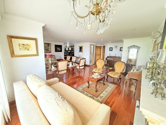 Apartamento de 3 alcobas en venta en Barrios Unidos, Bogotá, 220 m² · foto 2 de 24